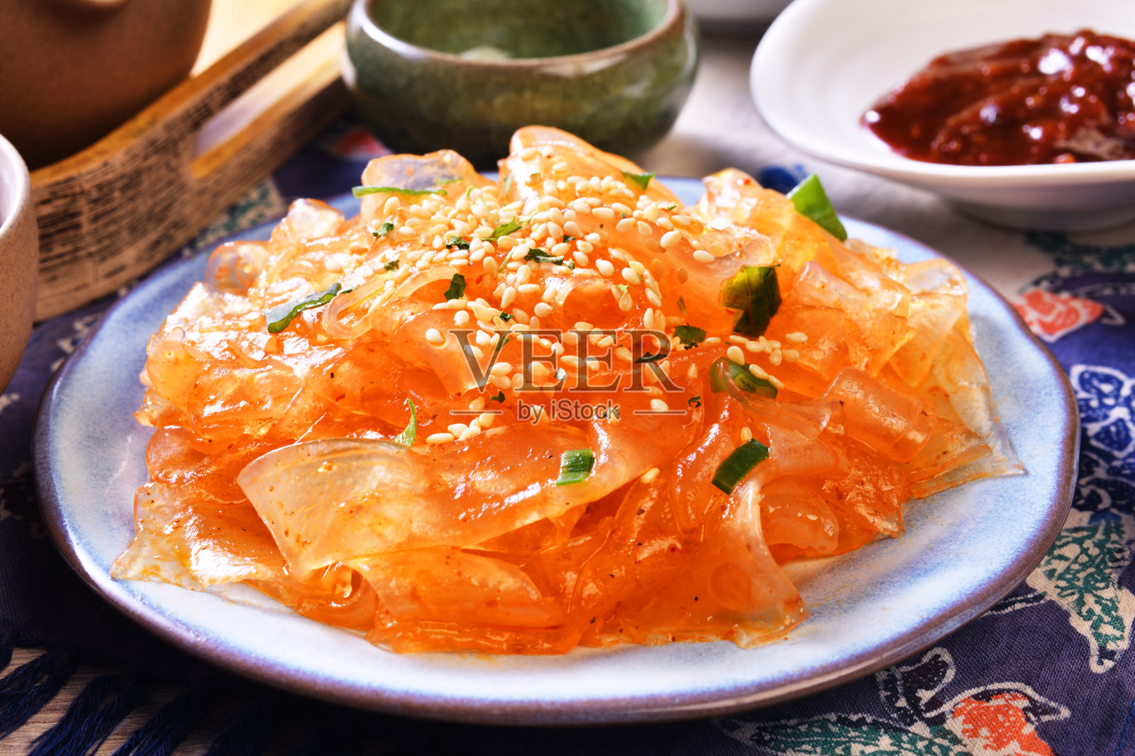 中國(guó)傳統(tǒng)美食--辣涼皮